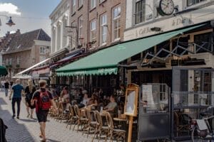 Cafe Bar le Duc in 's-Hertogenbosch. Speciaalbiercafé en stadsbrouwerij.